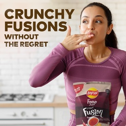 Lay's Forno Fusion Chips With Sweet Chili & Tangy Cheese Flavor 50 g